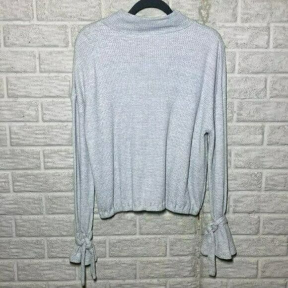 NWT MSRP $70 William Rast Elle Mock Neck Top Women's Size Large - Picture 8 of 8